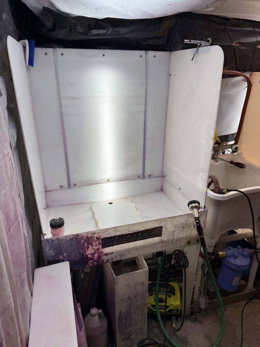 2013 M&R 8 Color Sportsman (Shop Package)