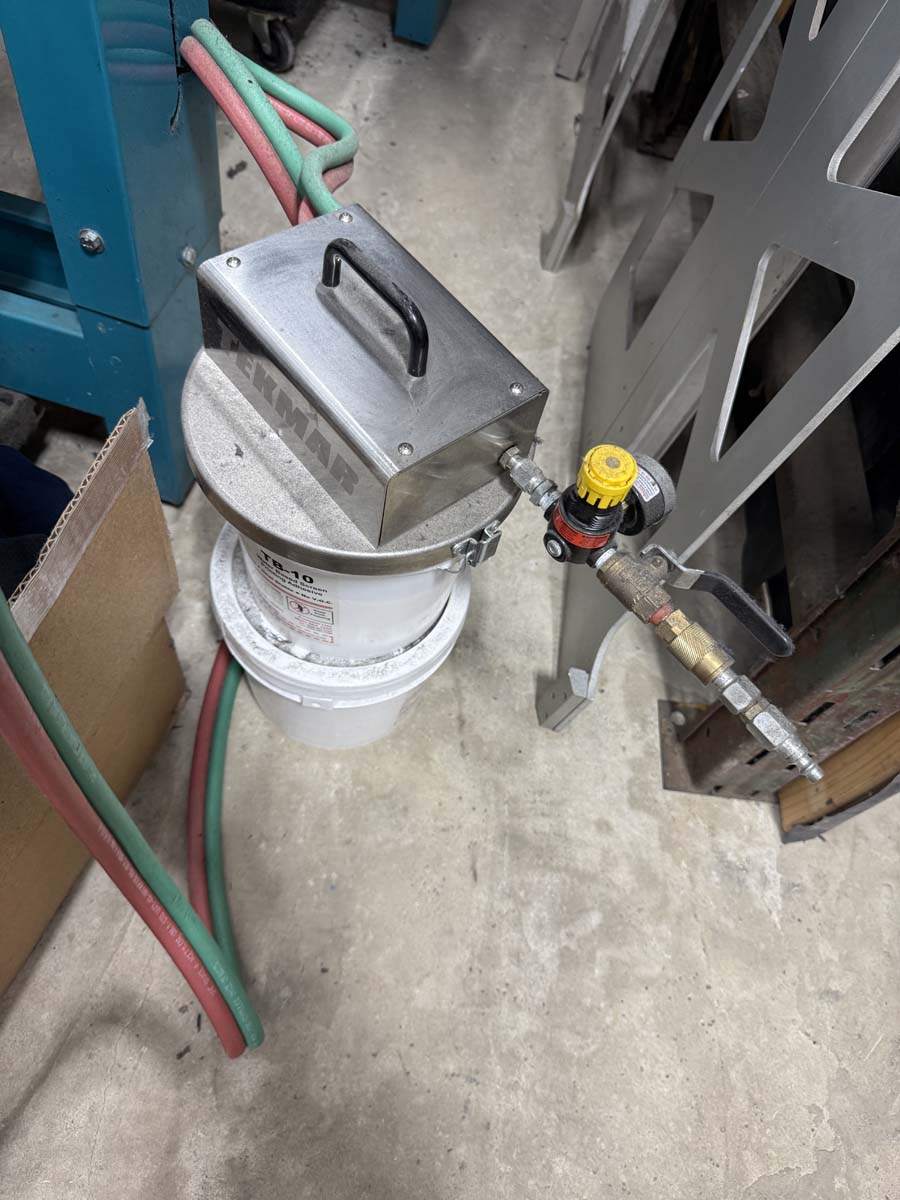 2013 M&R 8 Color Sportsman (Shop Package)